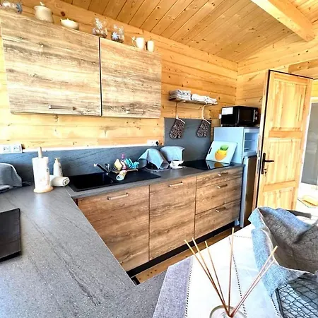 Bright Chalet With Garden And Gulf View Appietto
